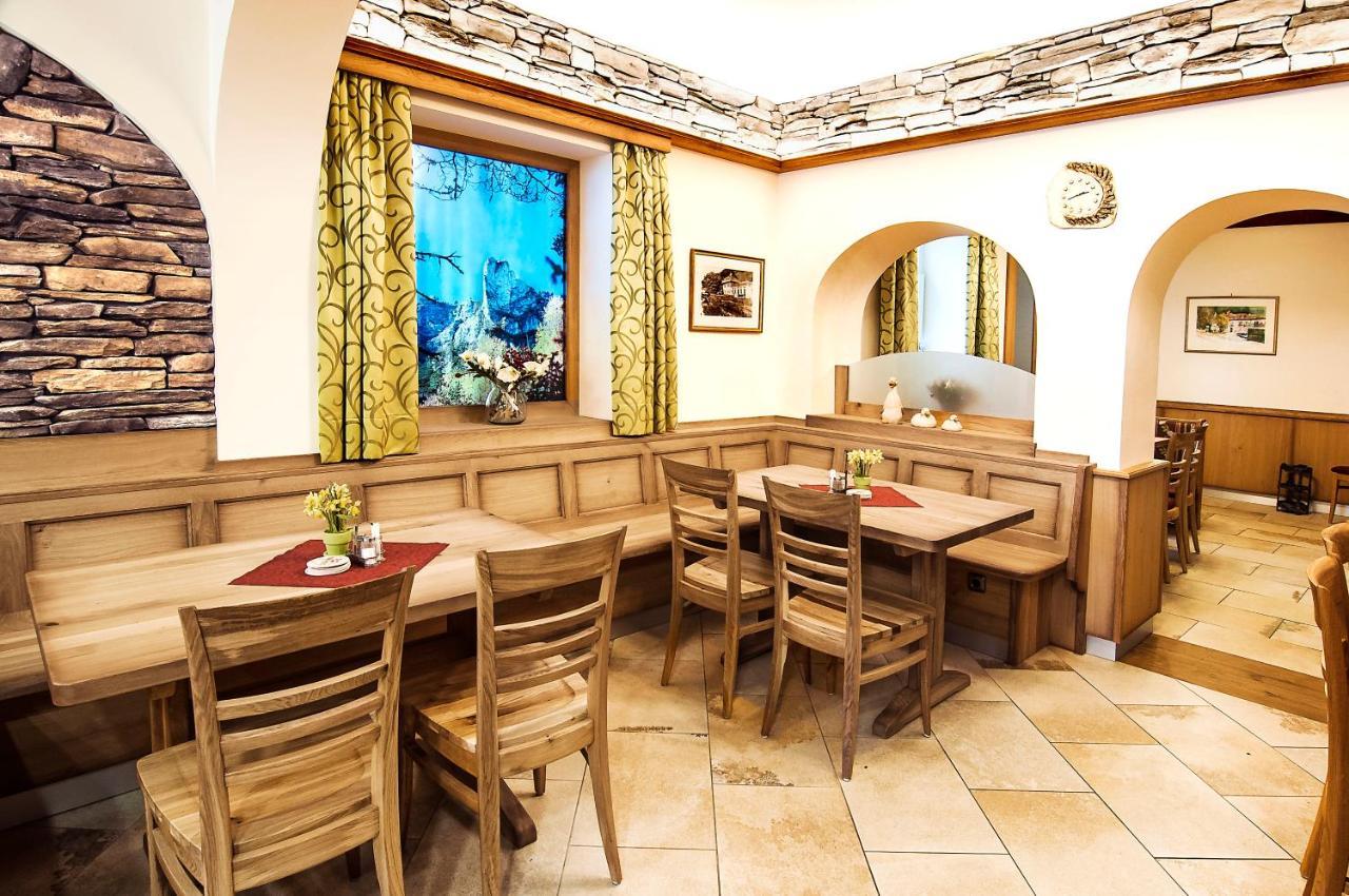 Gasthof Zum Niederhaus - Familie Perthold Sankt Aegyd am Neuwalde エクステリア 写真